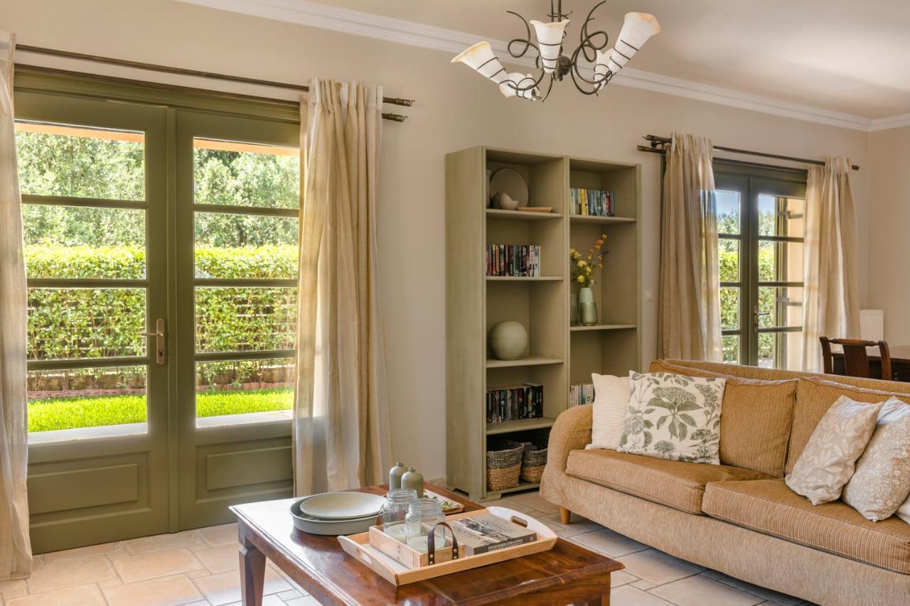 Oleanna Villas - Villa Elena Svoronata Bagian luar foto