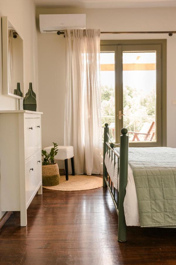 Oleanna Villas - Villa Elena Svoronata Bagian luar foto
